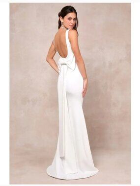 Lulus Loving Fate White Bow Square Neck Backless Wedding Maxi Dress
